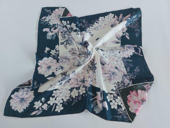 Lucky Pale Pink